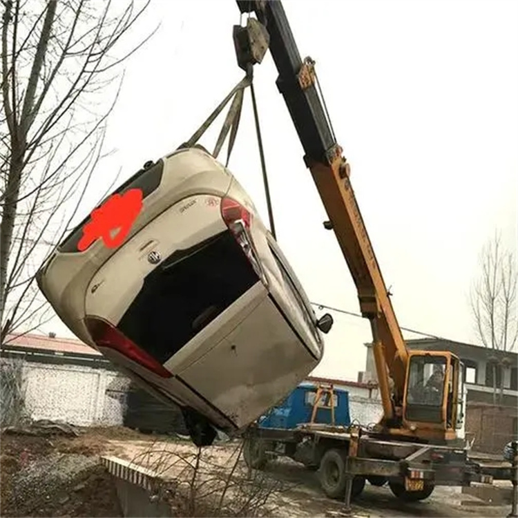 祁阳吊车救援小汽车怎么吊